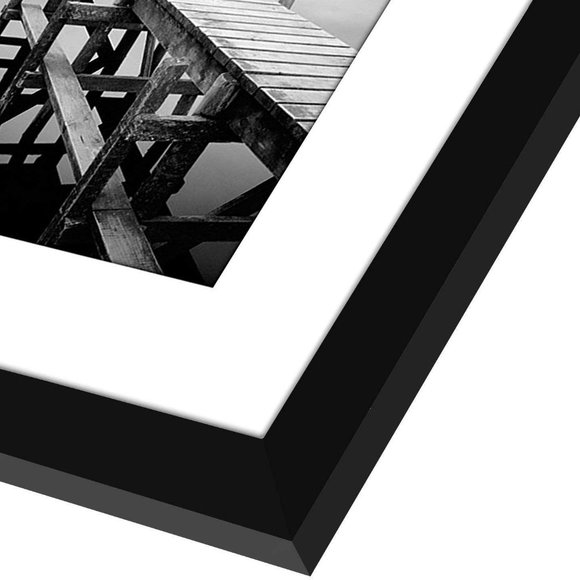 8×10 Picture Frame with Shatter-Resistant Glass Beveled Mat NEW - Picture 8 of 8